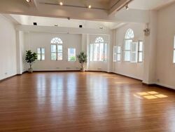 Emerald Garden (D1), Office #604213711